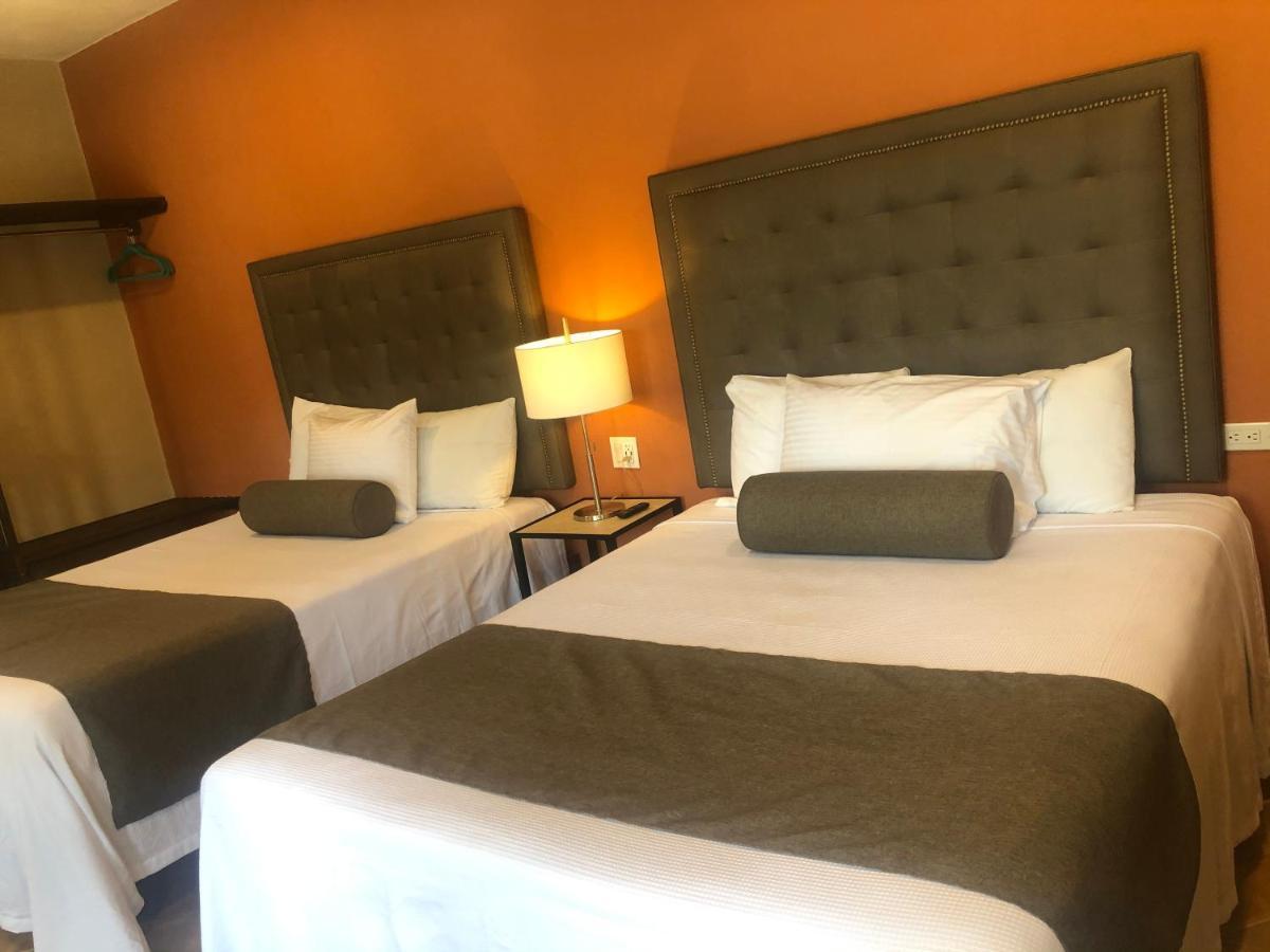 Hotel 1697 Loreto Лорето Екстериор снимка