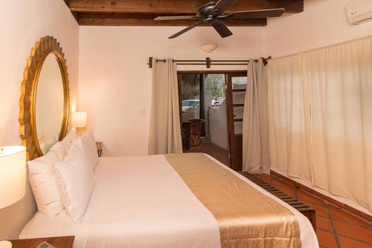 Hotel 1697 Loreto Лорето Екстериор снимка