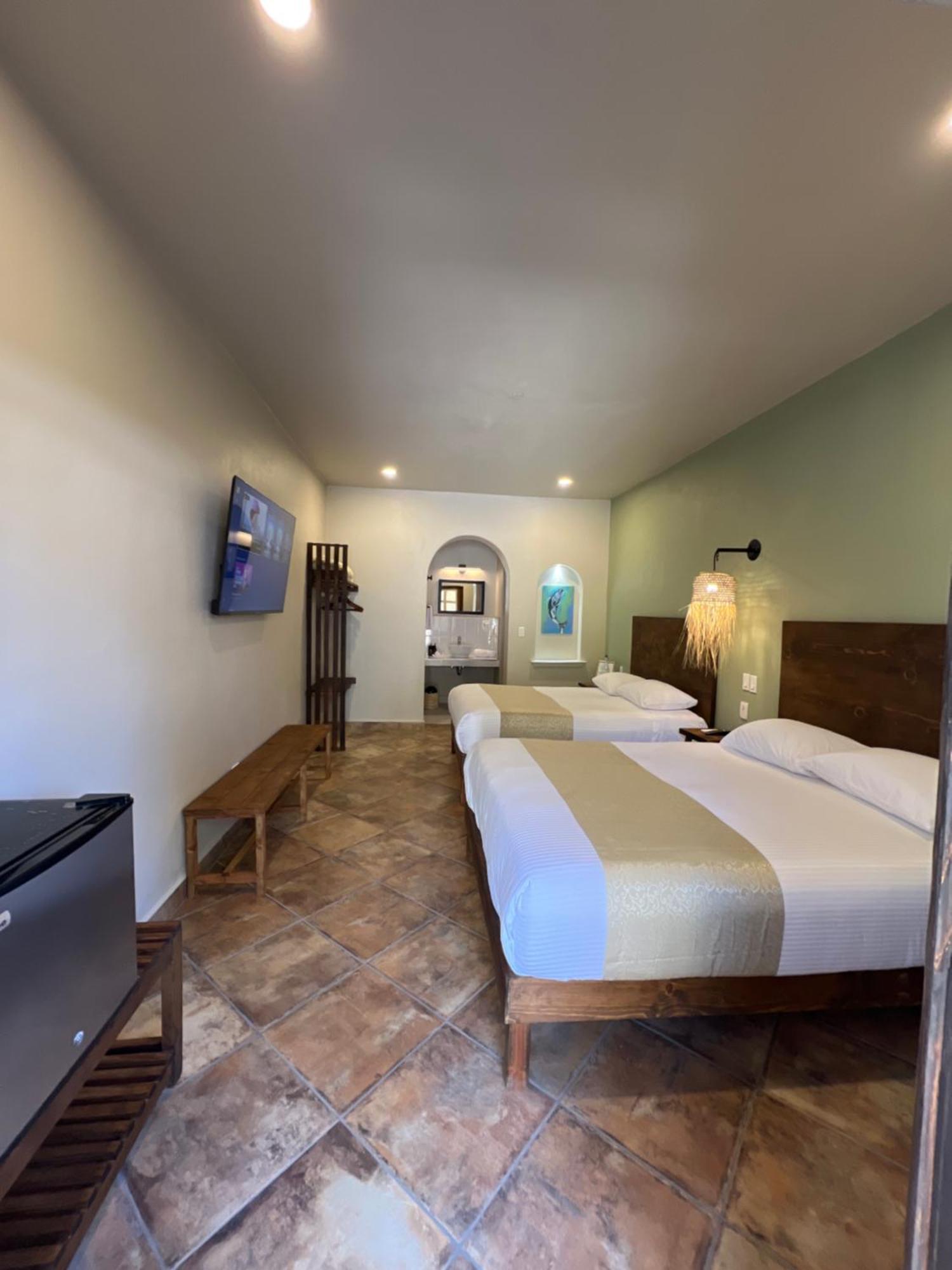 Hotel 1697 Loreto Лорето Екстериор снимка