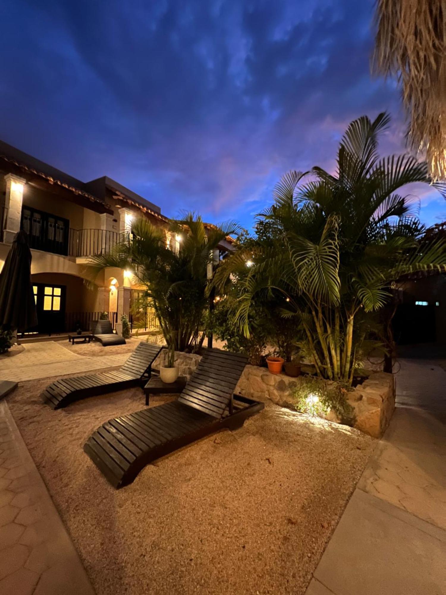 Hotel 1697 Loreto Лорето Екстериор снимка